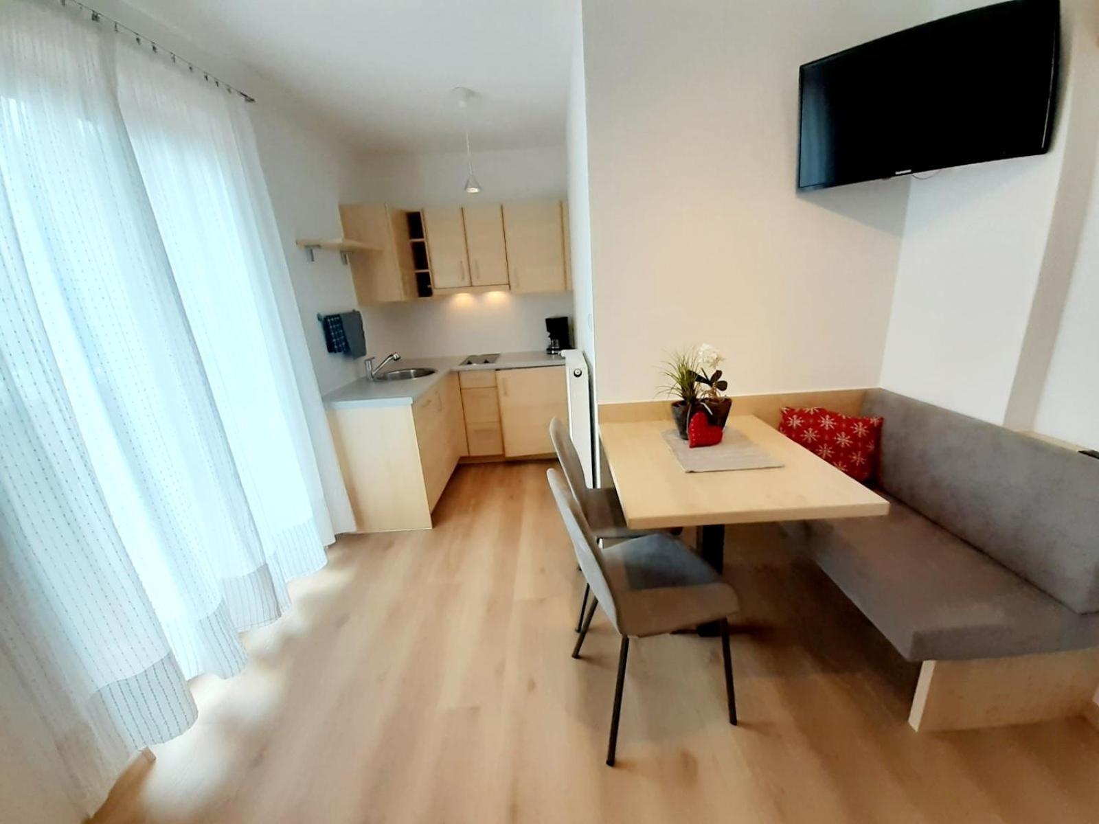 Froehlichhof Wohnung Apfelbluete Algund Buitenkant foto
