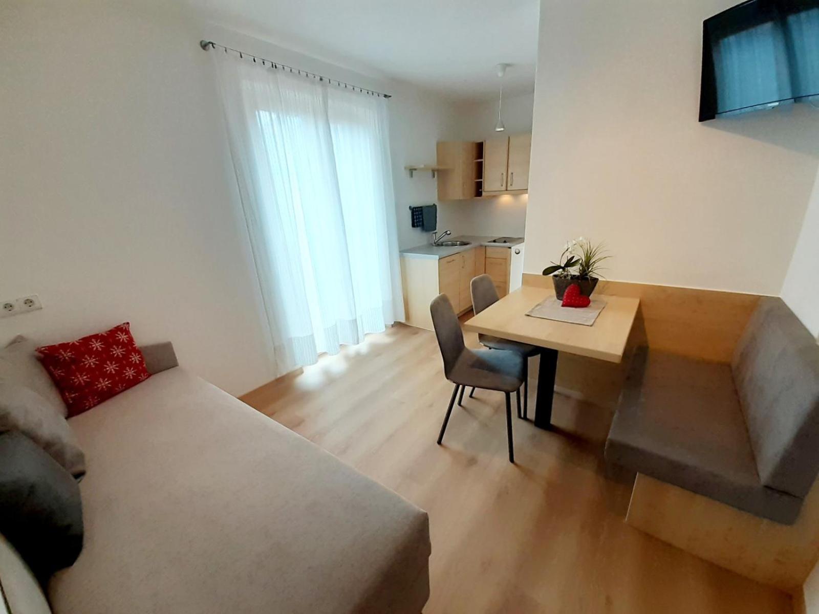 Froehlichhof Wohnung Apfelbluete Algund Buitenkant foto